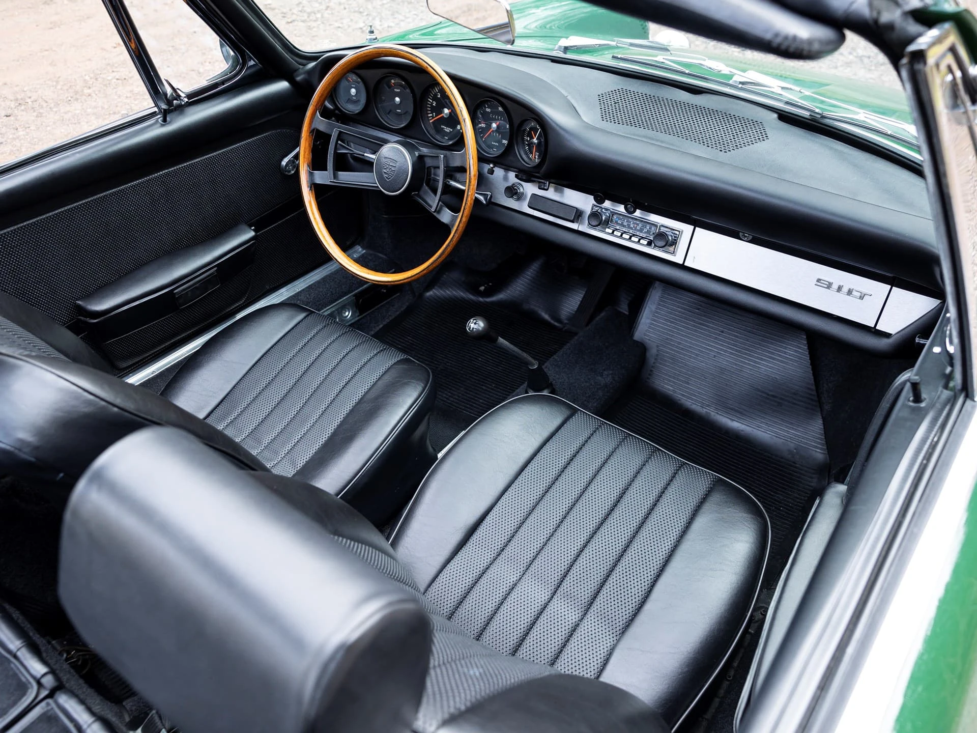 Porsche 911S Soft-Window Targa - 1967 4