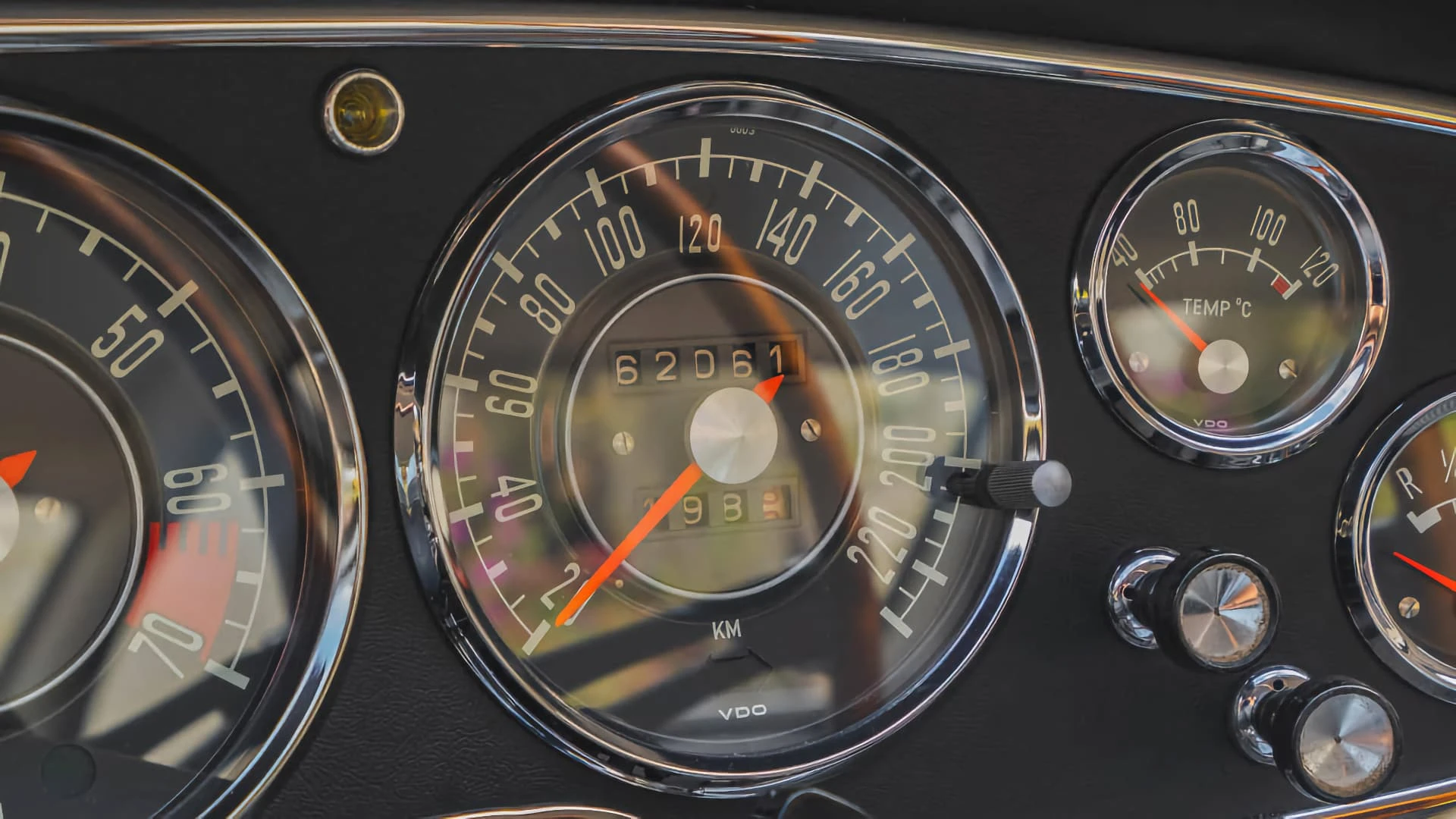 BMW 1600 GT Frua 1967 17