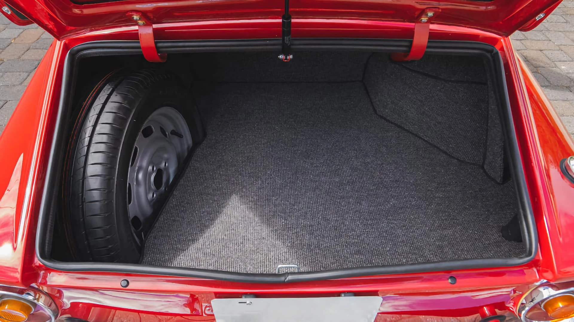 BMW 1600 GT Frua 1967 22