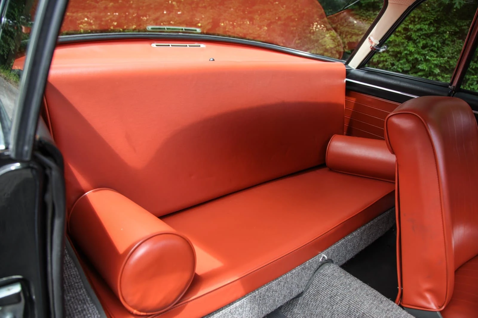 Volkswagen Type 34 Karmann Ghia 1965 105