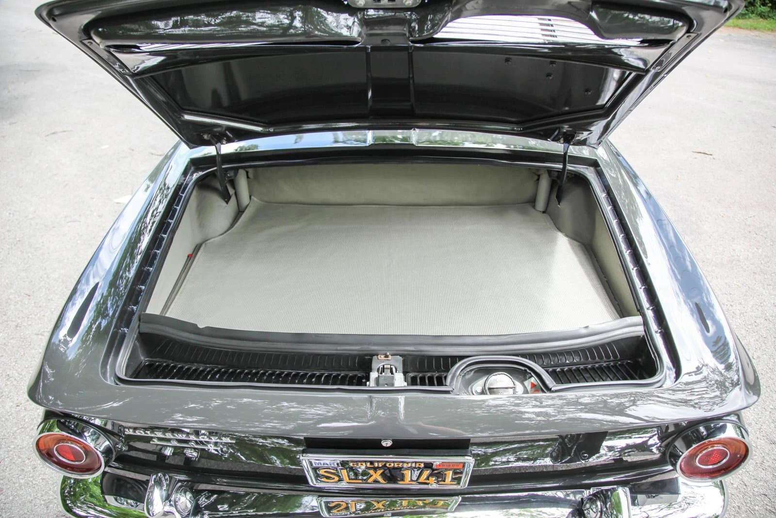 Volkswagen Type 34 Karmann Ghia 1965 115