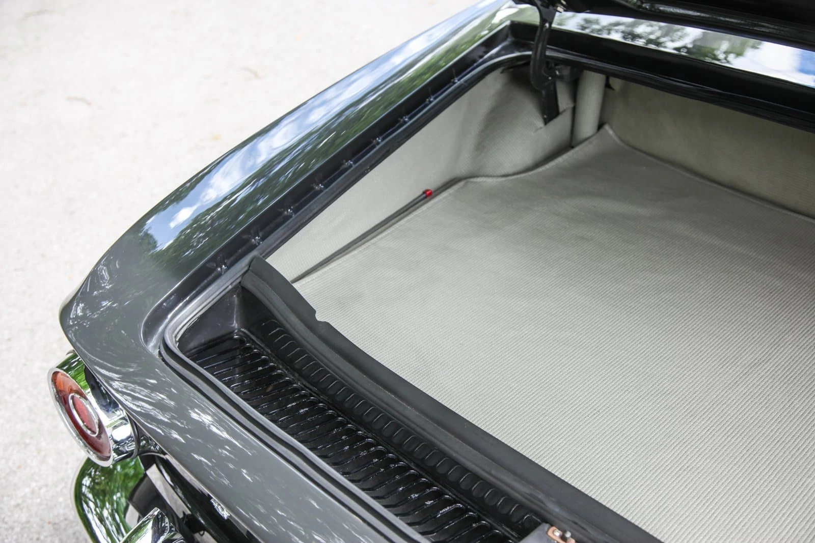 Volkswagen Type 34 Karmann Ghia 1965 117