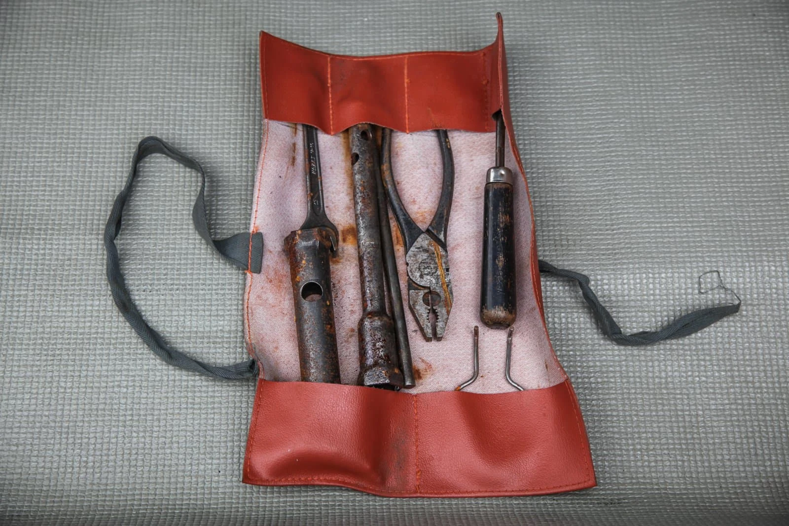 Volkswagen Type 34 Karmann Ghia 1965 132