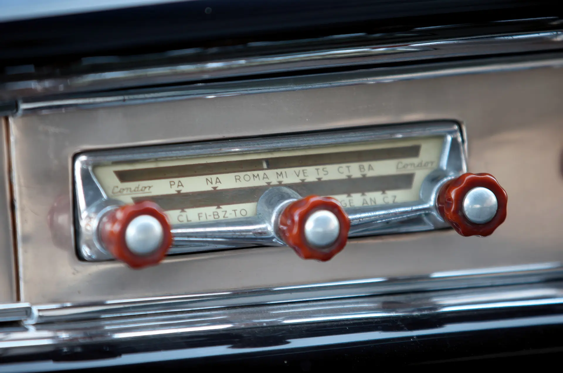 Lancia-Aurelia-B53-coupe-Allemano-1952-37