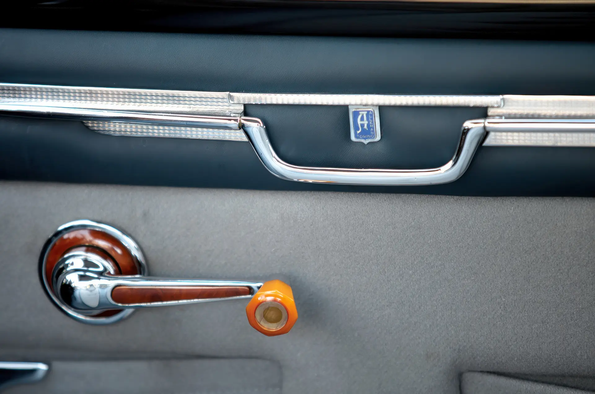 Lancia-Aurelia-B53-coupe-Allemano-1952-38