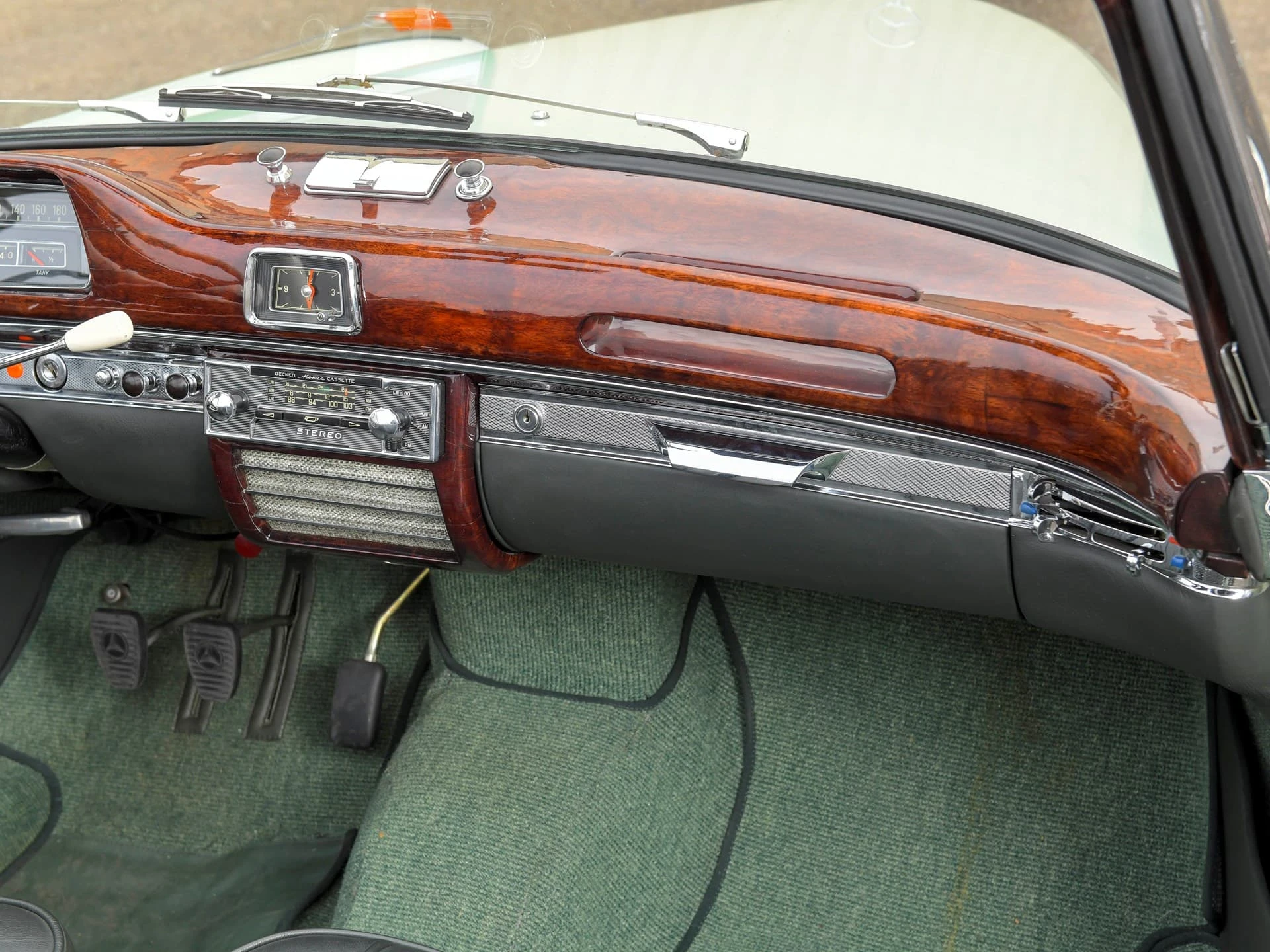 Mercedes-Benz 220 S Cabriolet - 1957 14