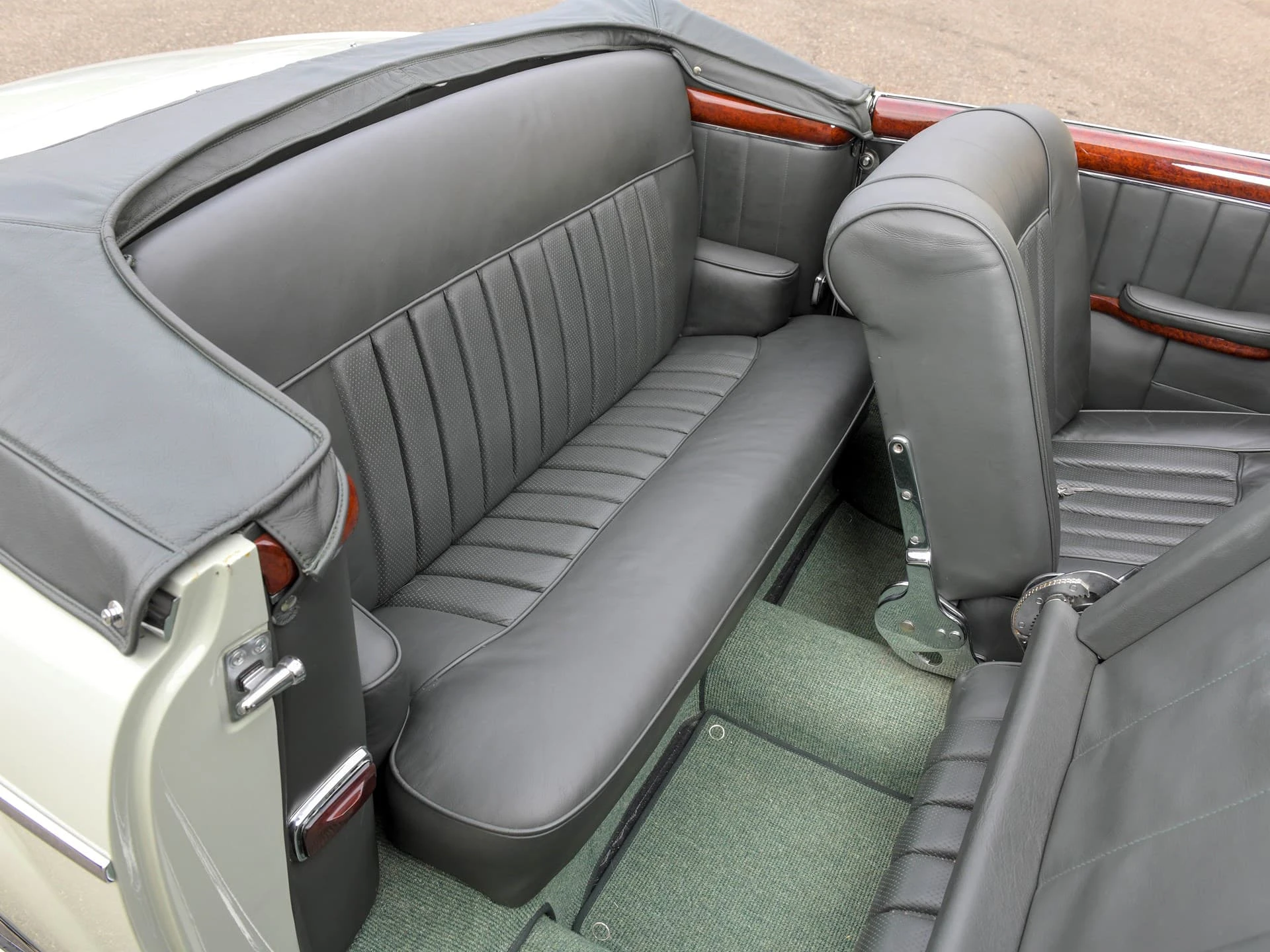 Mercedes-Benz 220 S Cabriolet - 1957 18