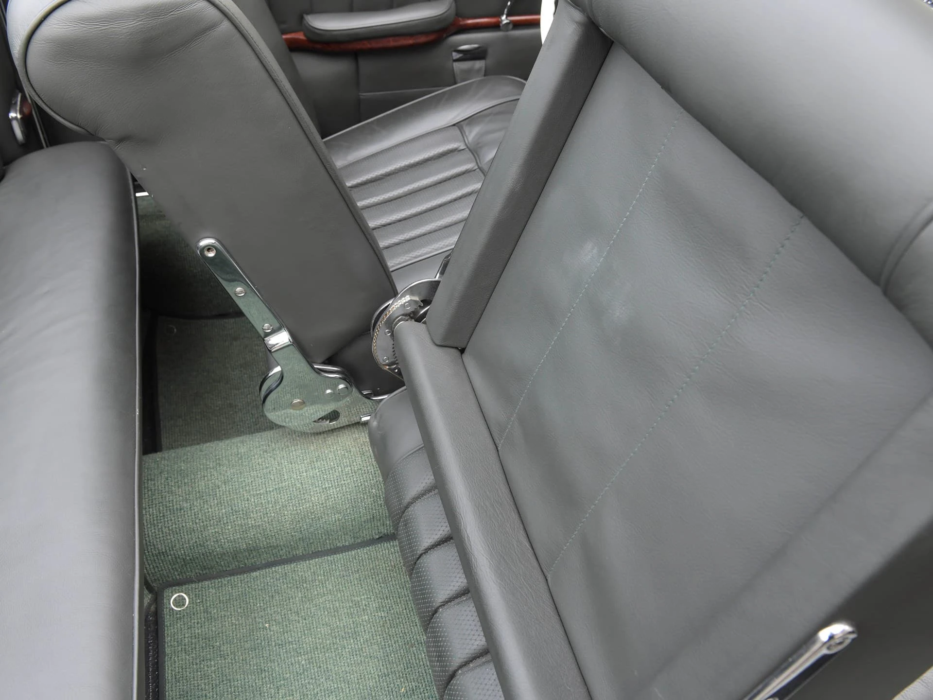 Mercedes-Benz 220 S Cabriolet - 1957 19