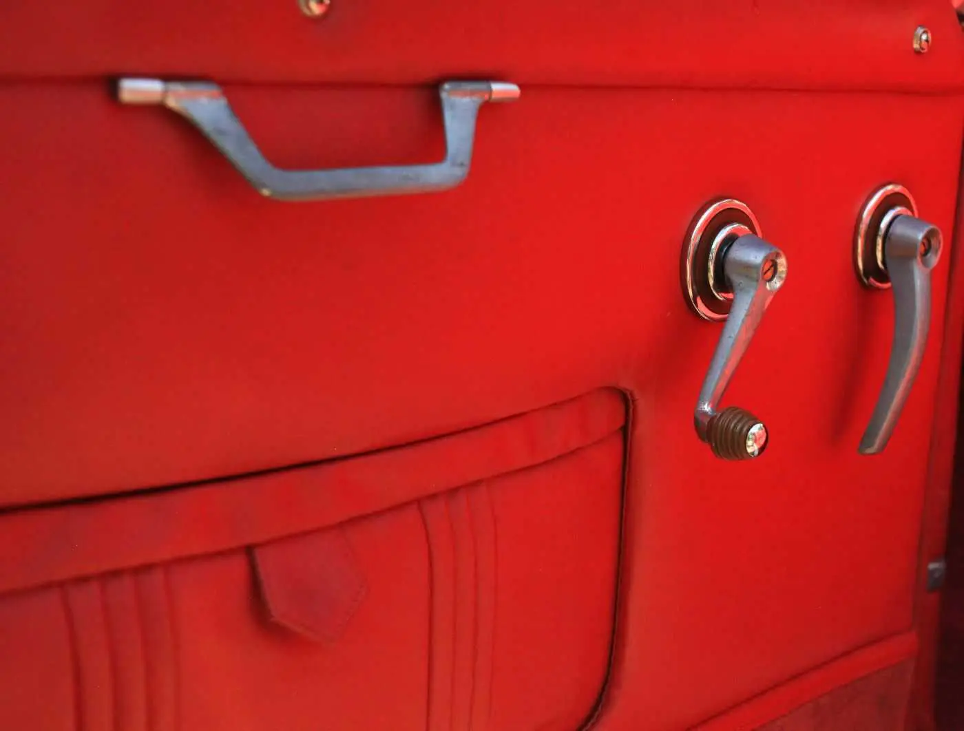 Simca 8 Sport Cabriolet (Pinin Farina) - 1951- 74