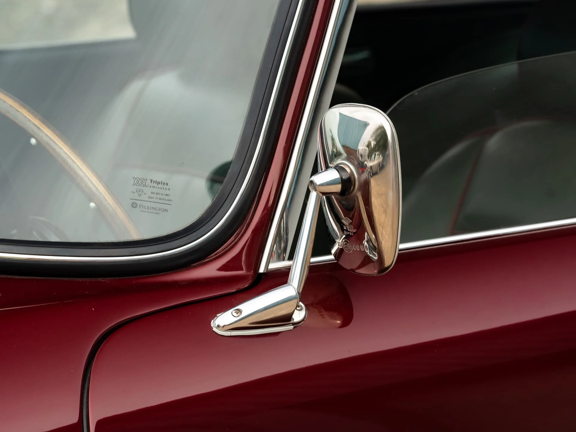 Aston Martin DB4 'Special Series Engine' Series IV (Touring) - 1962 f26