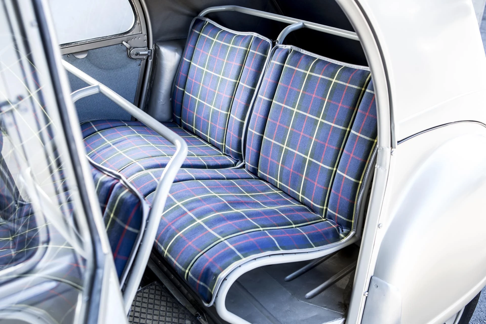 Citroën 2CV - 1951 10