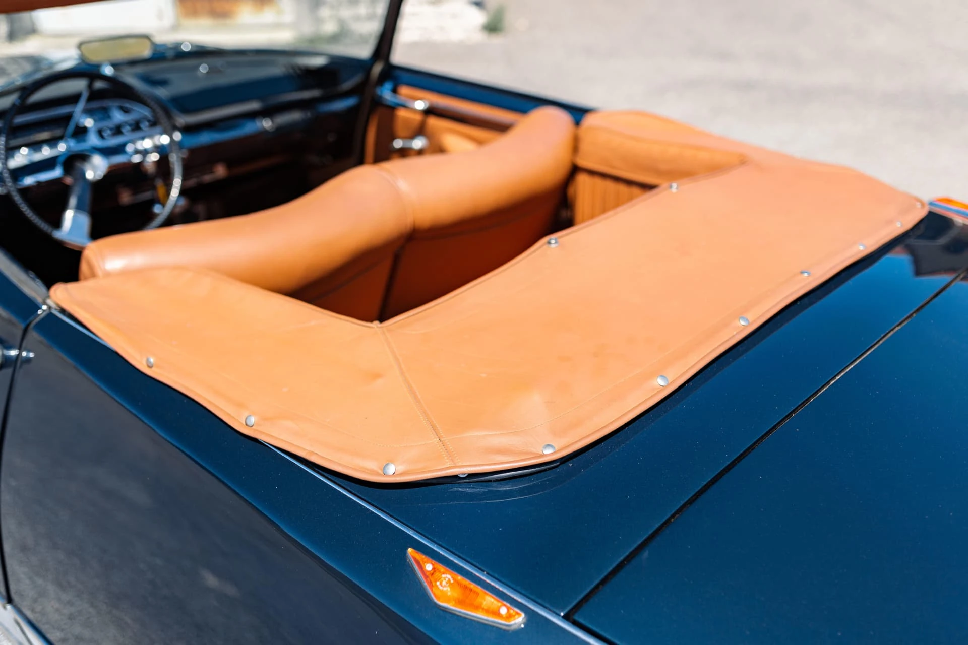 Citroën DS 19 Le Caddy - Chapron - 1961 - 14