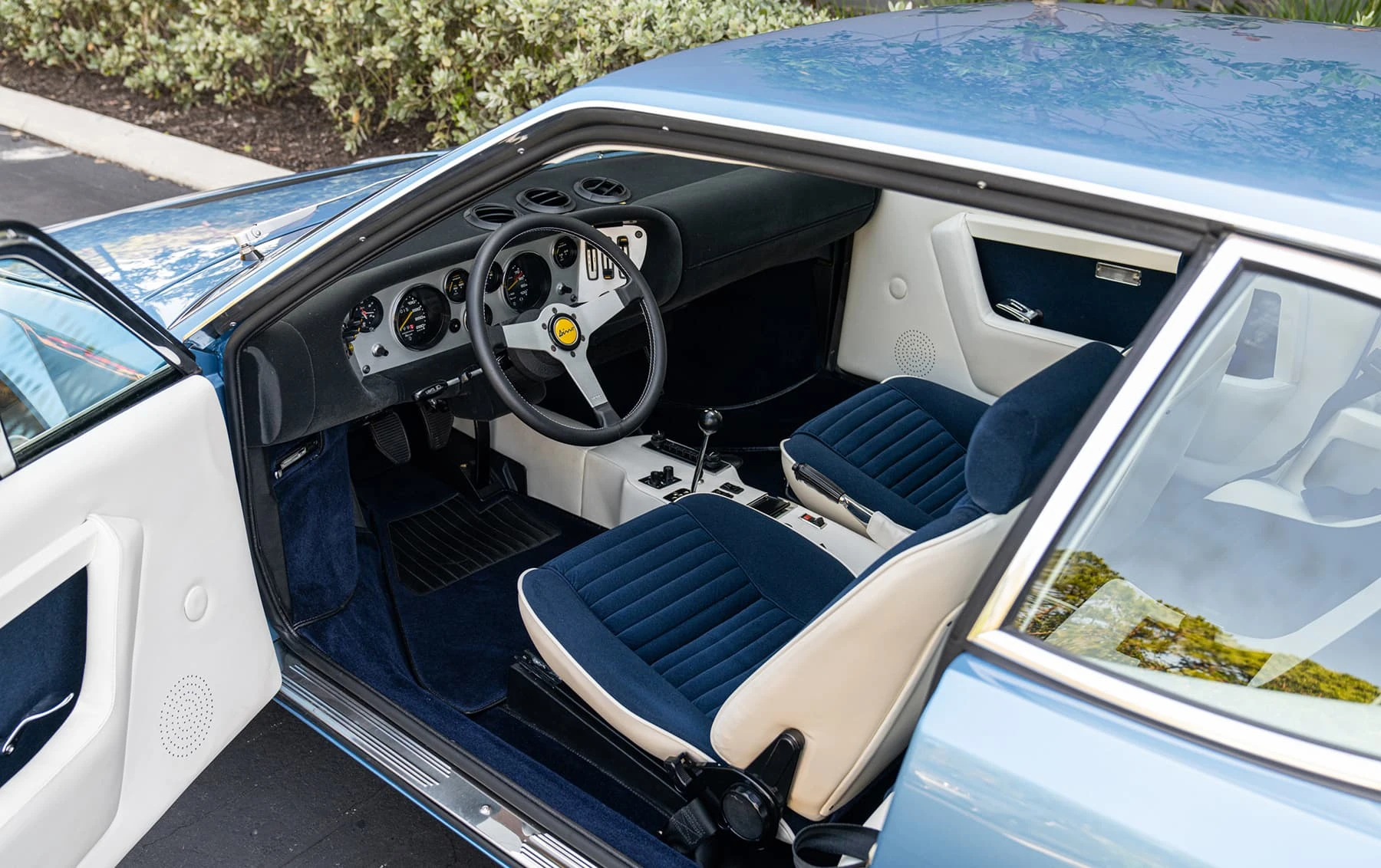 Ferrari Dino 308 GT4 Bertone - 1973 37