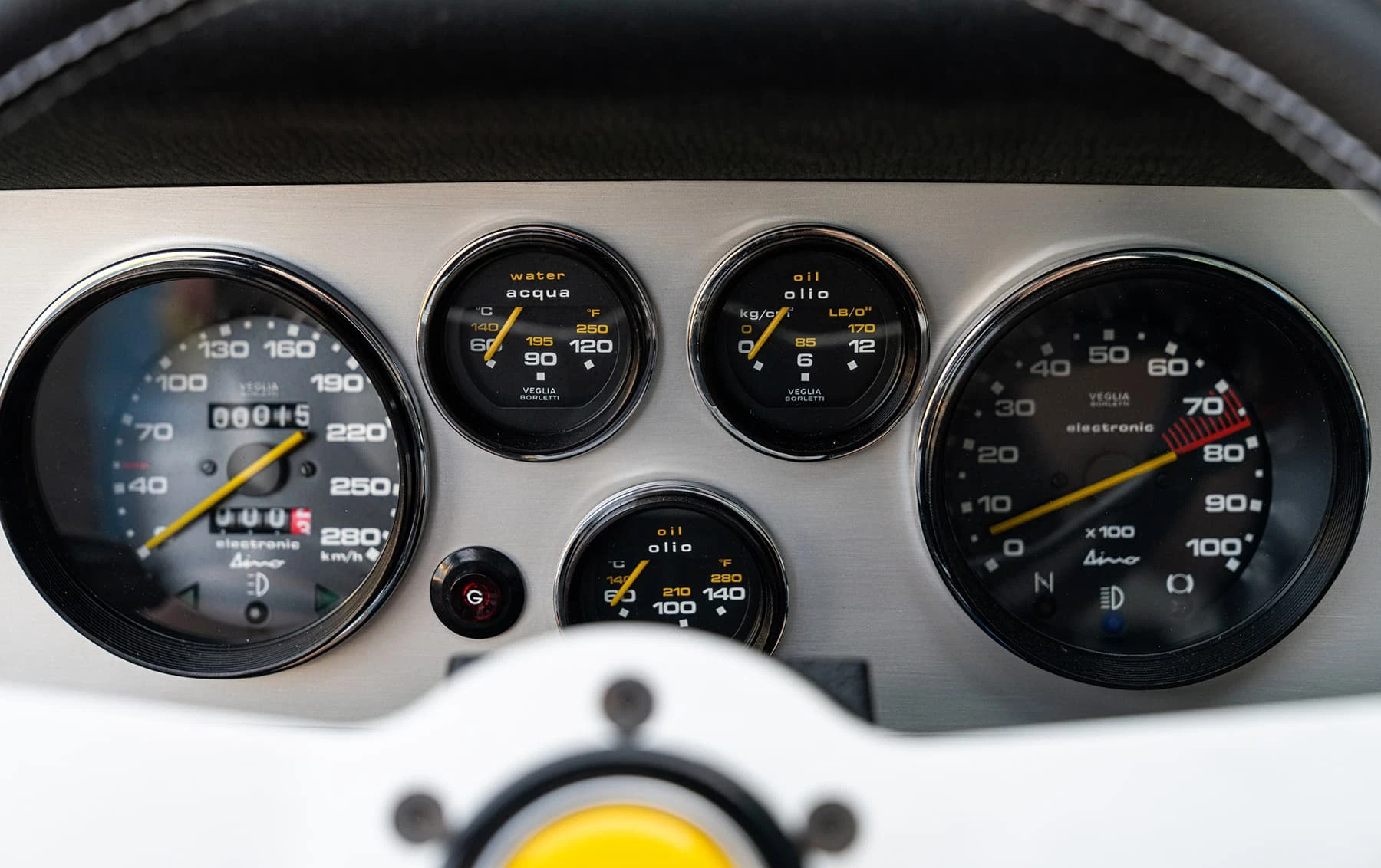 Ferrari Dino 308 GT4 Bertone - 1973 43