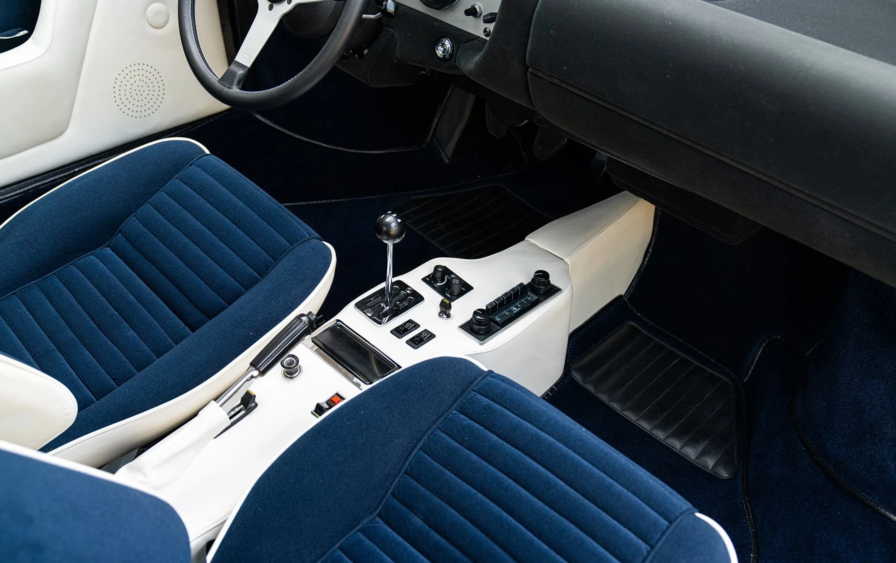 Ferrari Dino 308 GT4 Bertone - 1973 50