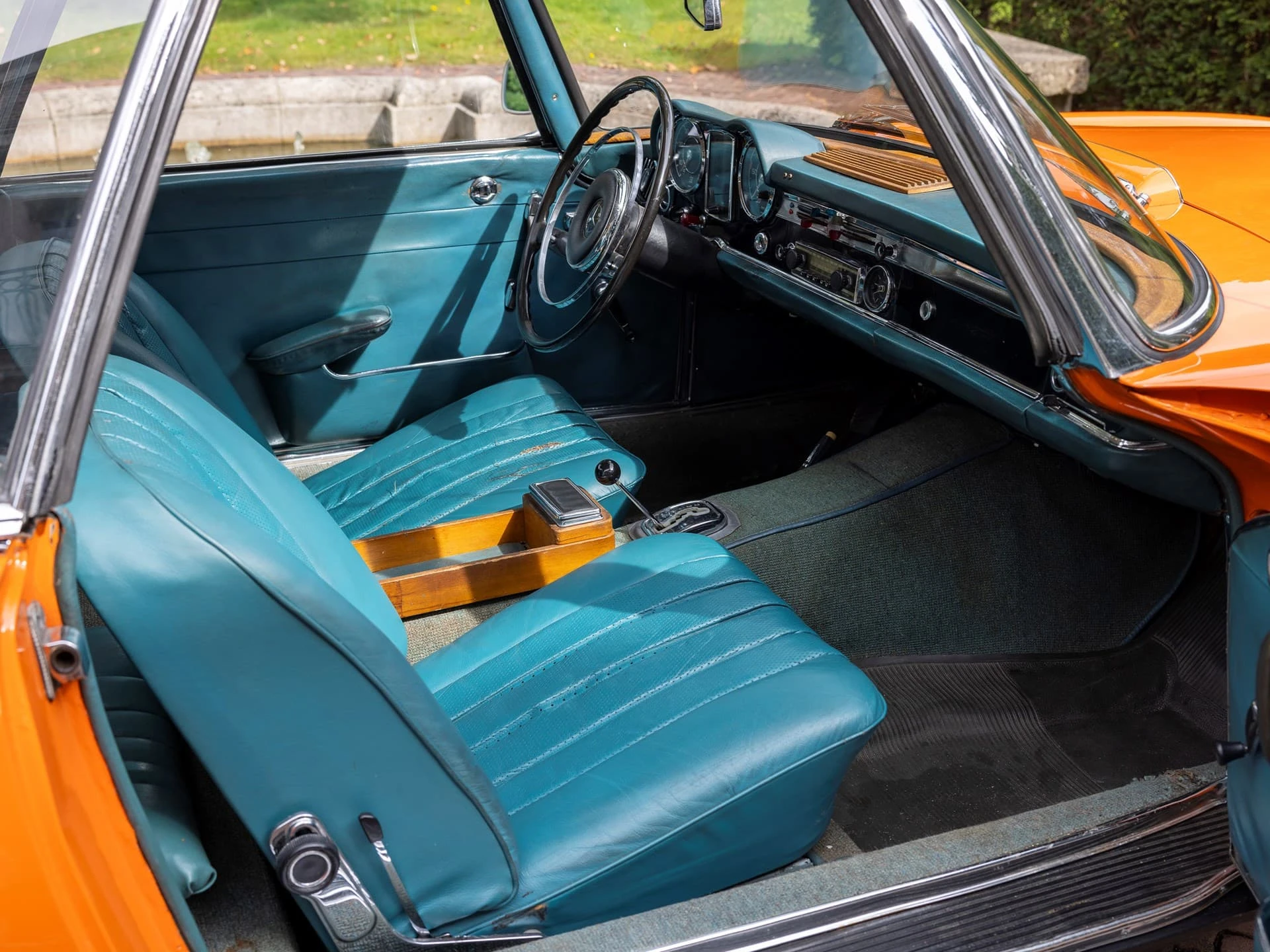 Mercedes-Benz 230 SL Pagode usine - 1963 28