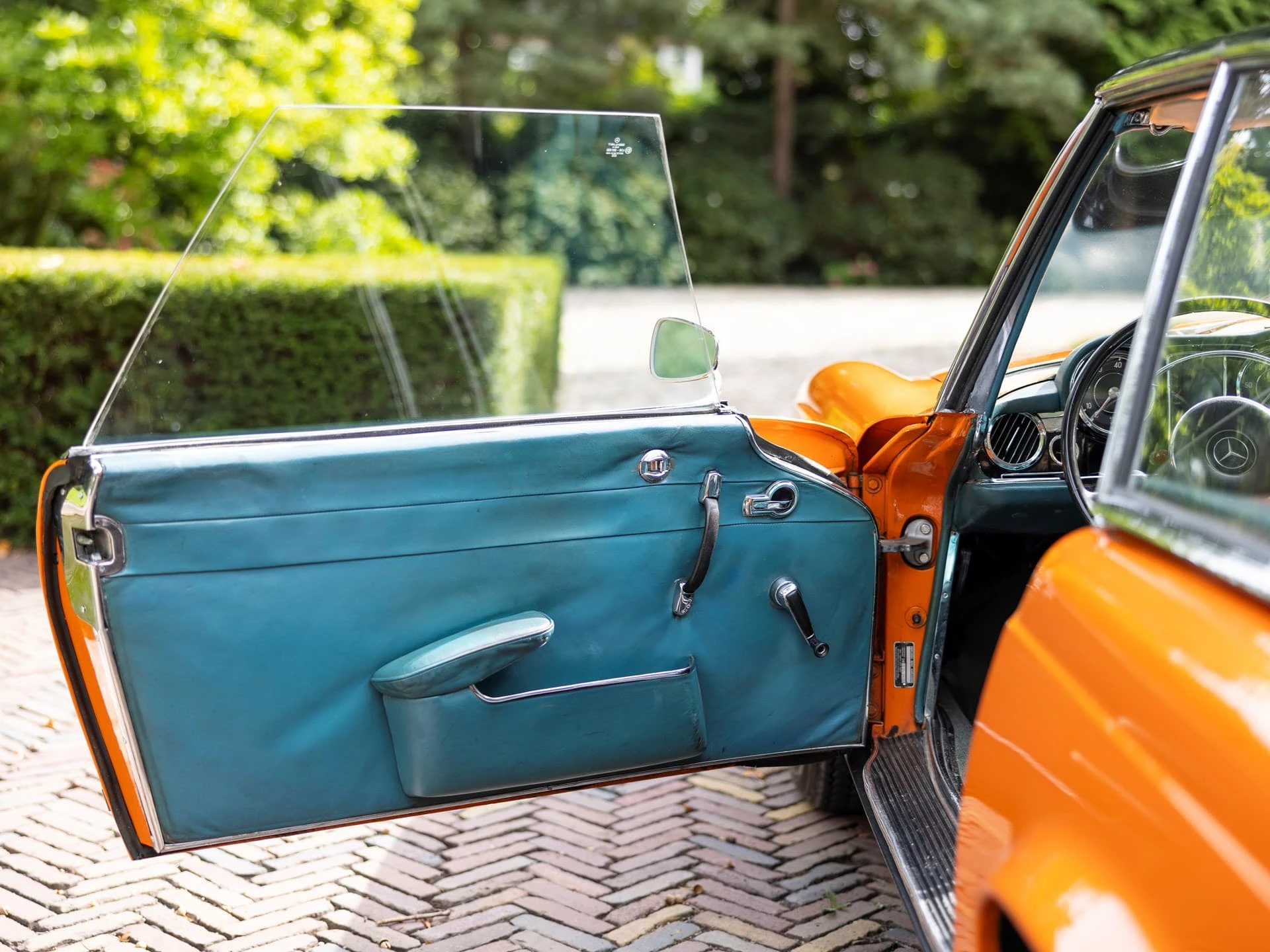 Mercedes-Benz 230 SL Pagode usine - 1963 75e