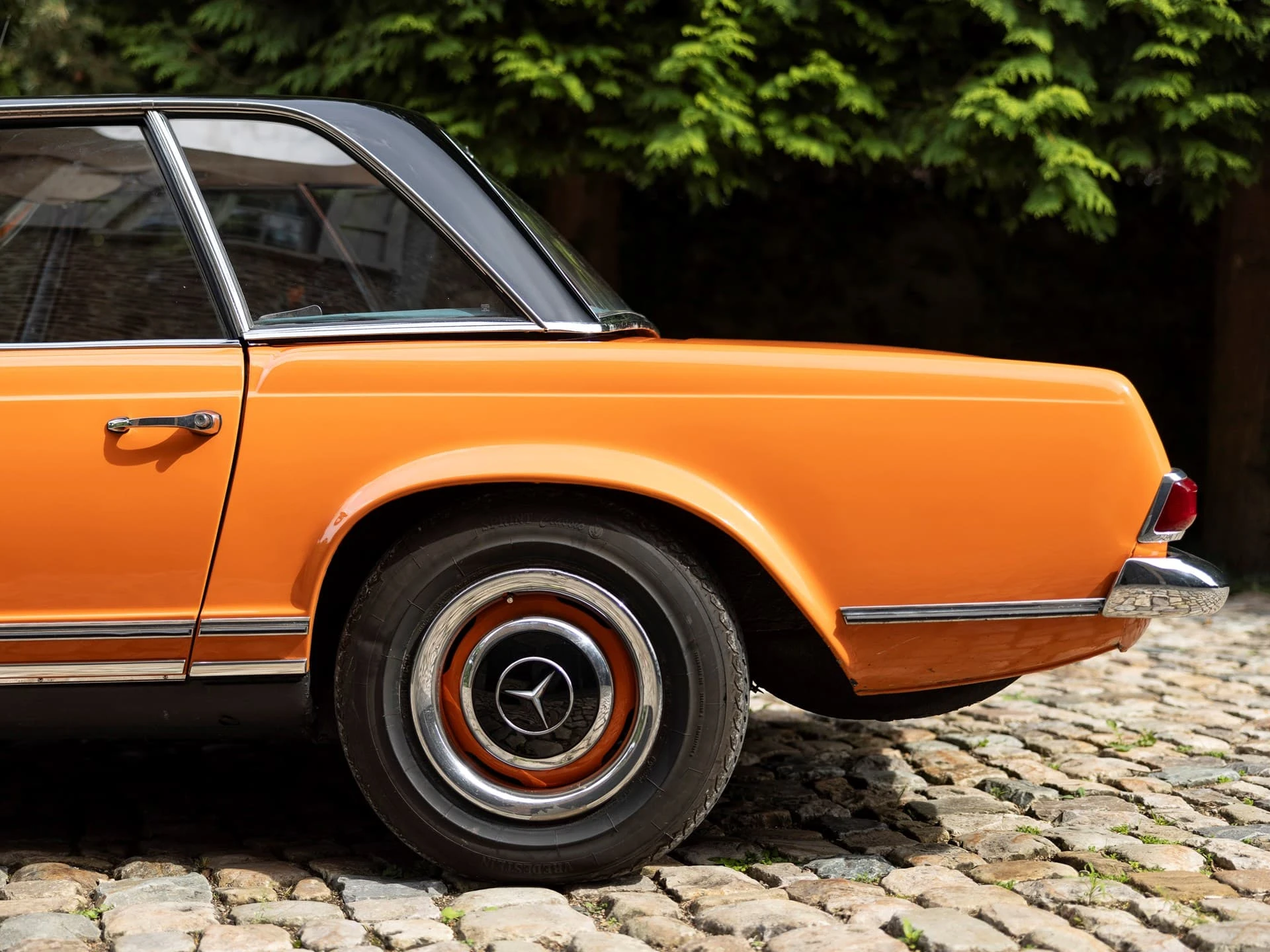 Mercedes-Benz 230 SL Pagode usine - 1963 83