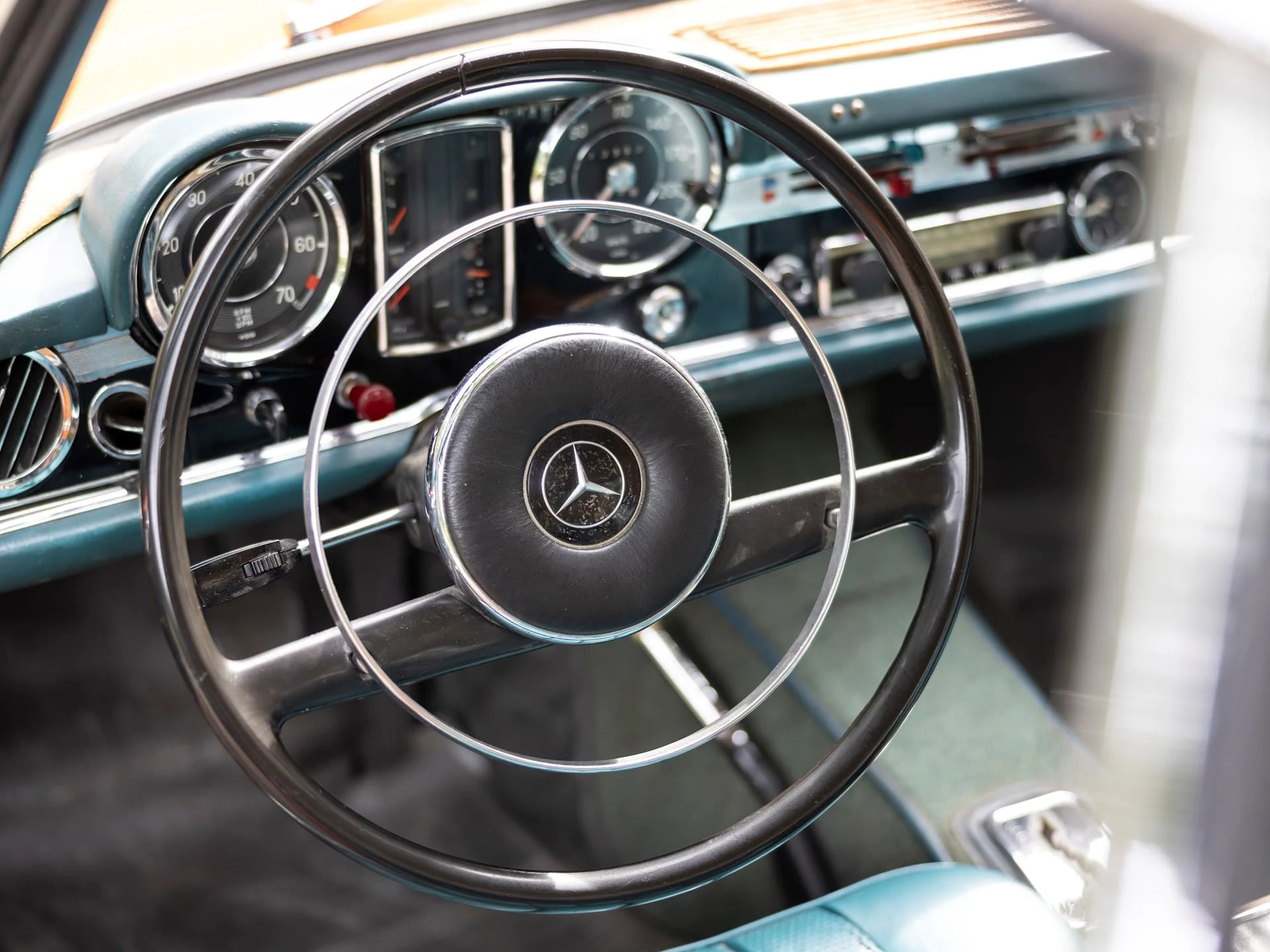 Mercedes-Benz 230 SL Pagode usine - 1963 9d