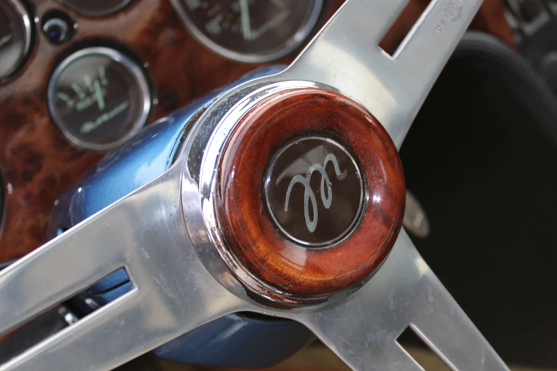 Monica 560 - 1975 12