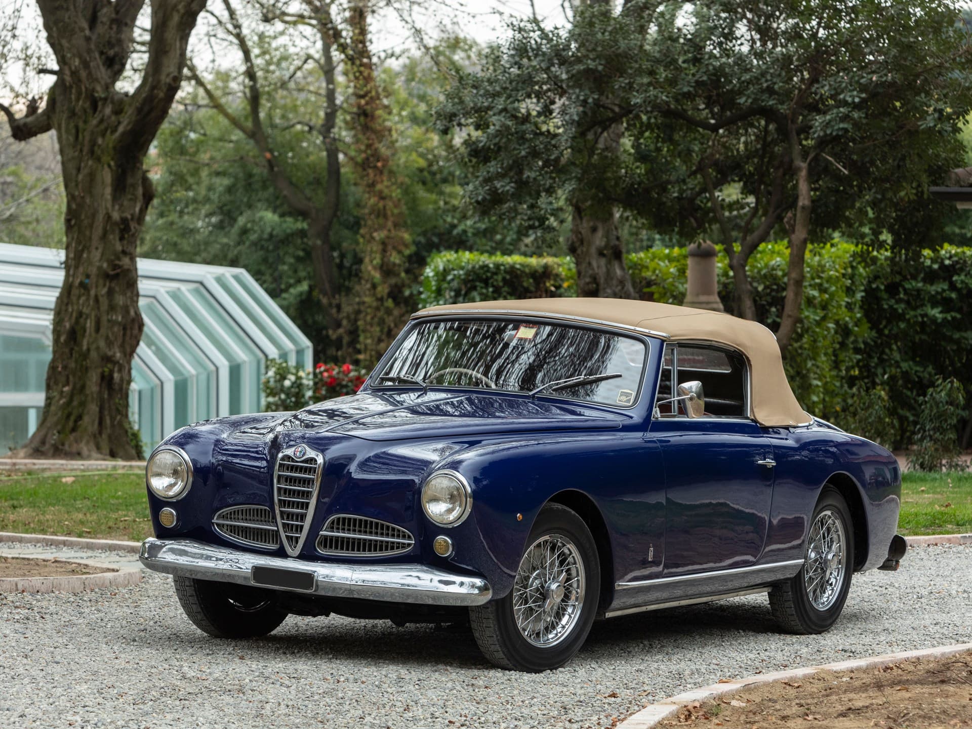 Alfa Romeo 1900 C Cabriolet Pinin Farina - 1953 2