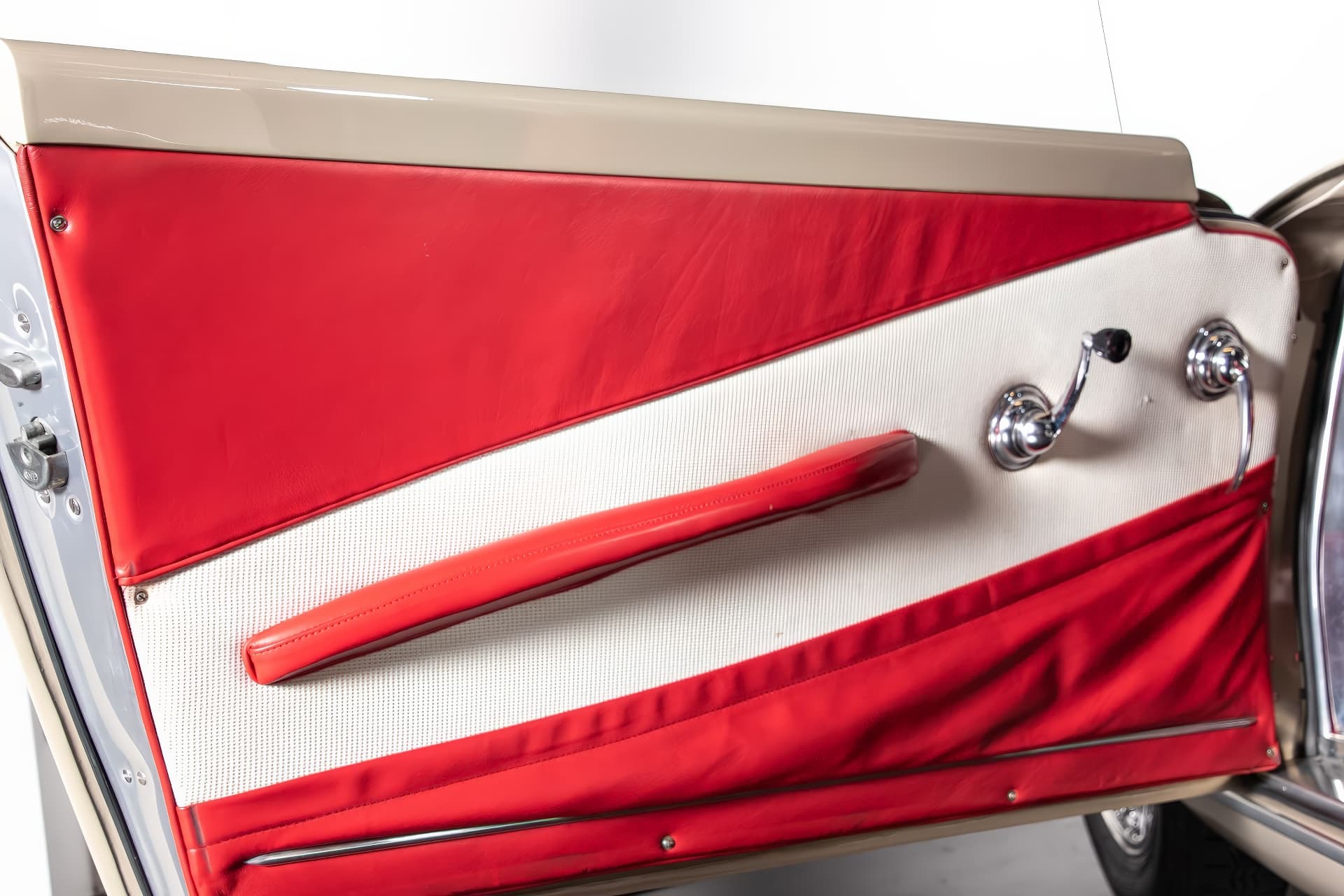 Alfa Romeo 1900 CSS Touring 1956 - 12