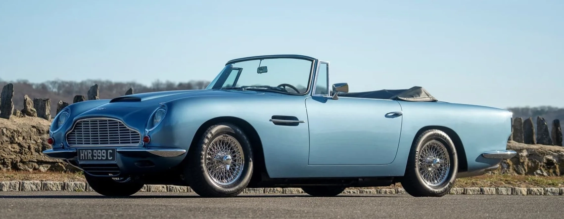 Aston Martin DB Volante - 1965 0