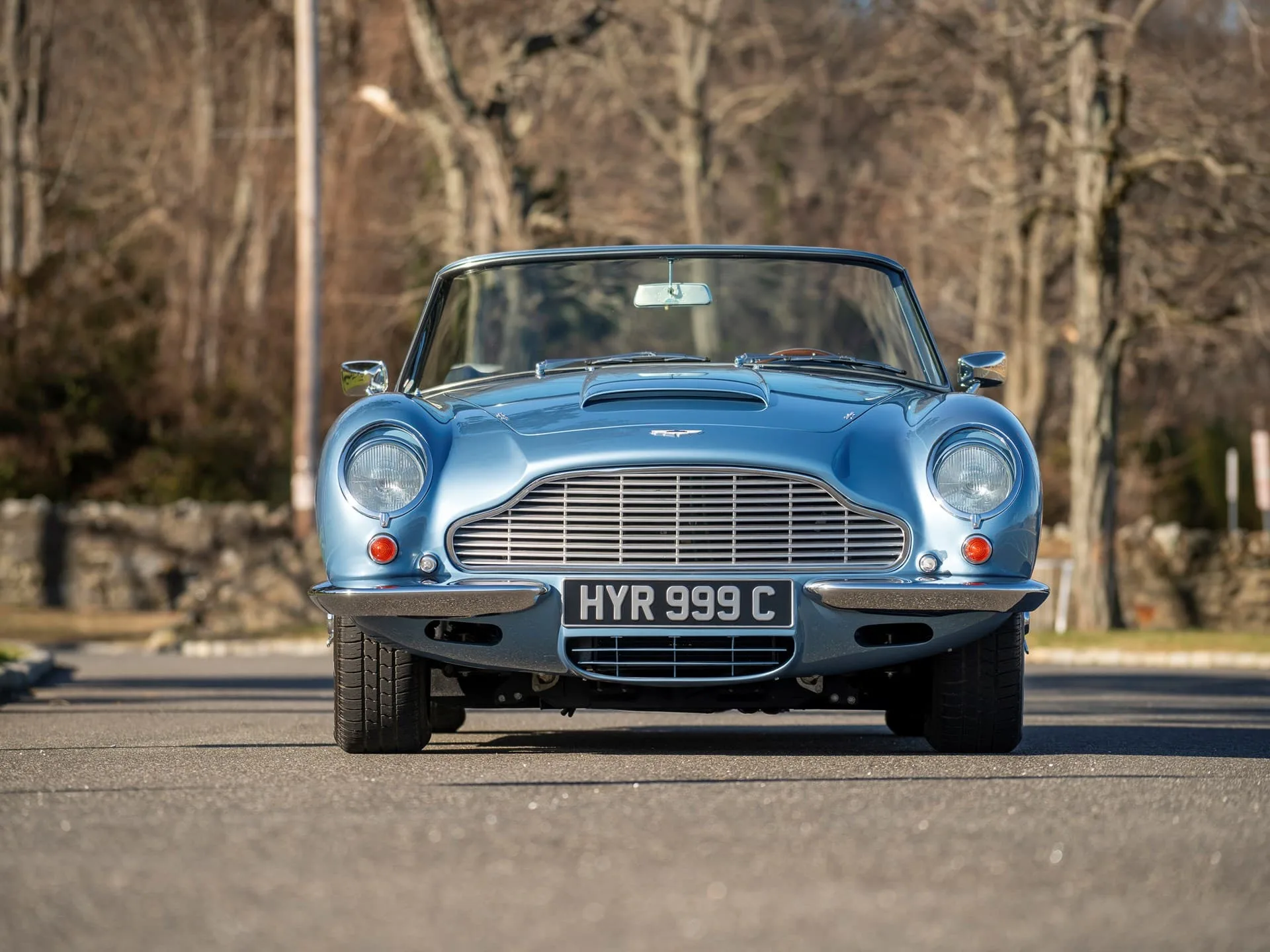 Aston Martin DB Volante - 1965 7