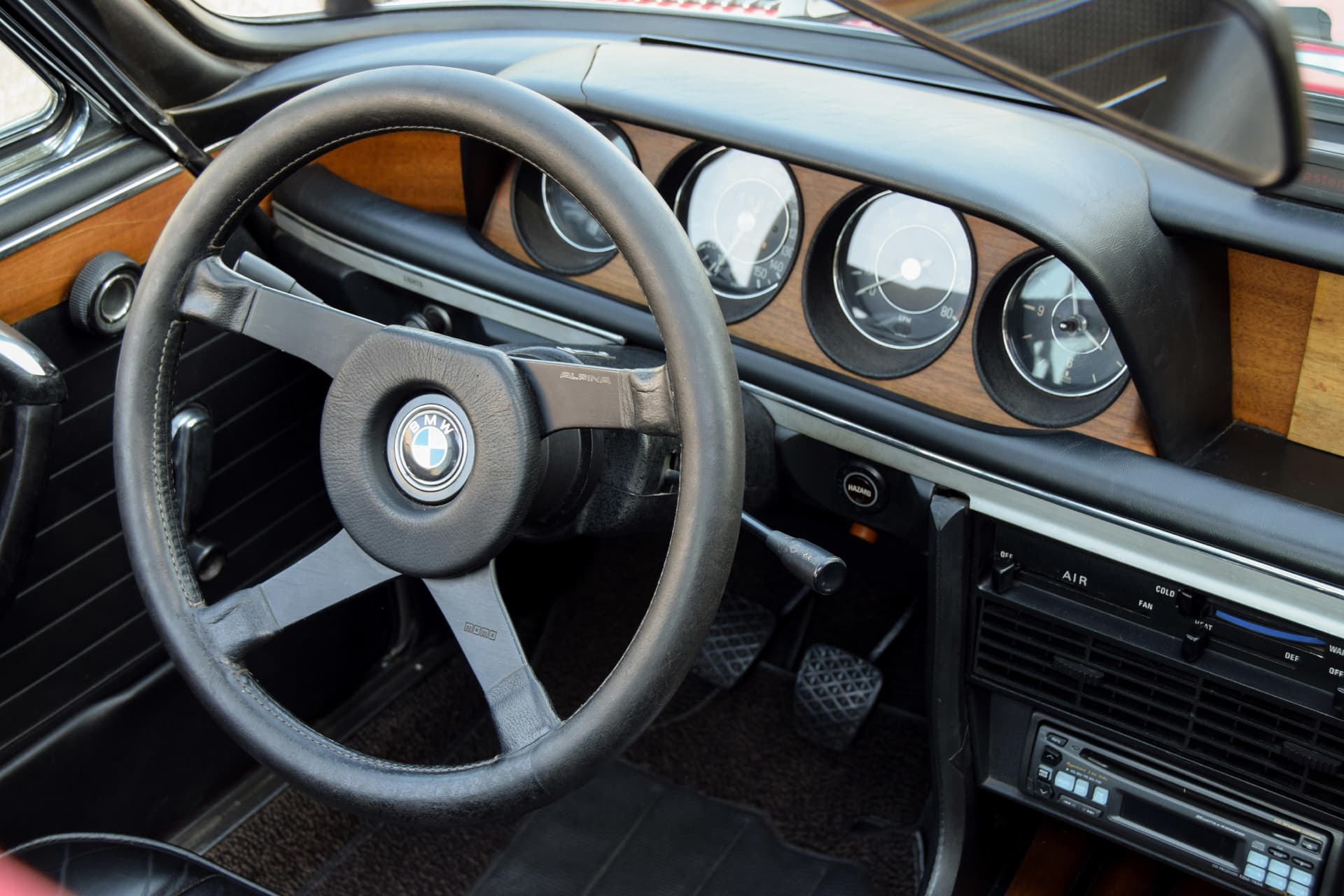 BMW 3.0 CS Karmann - 1972 14