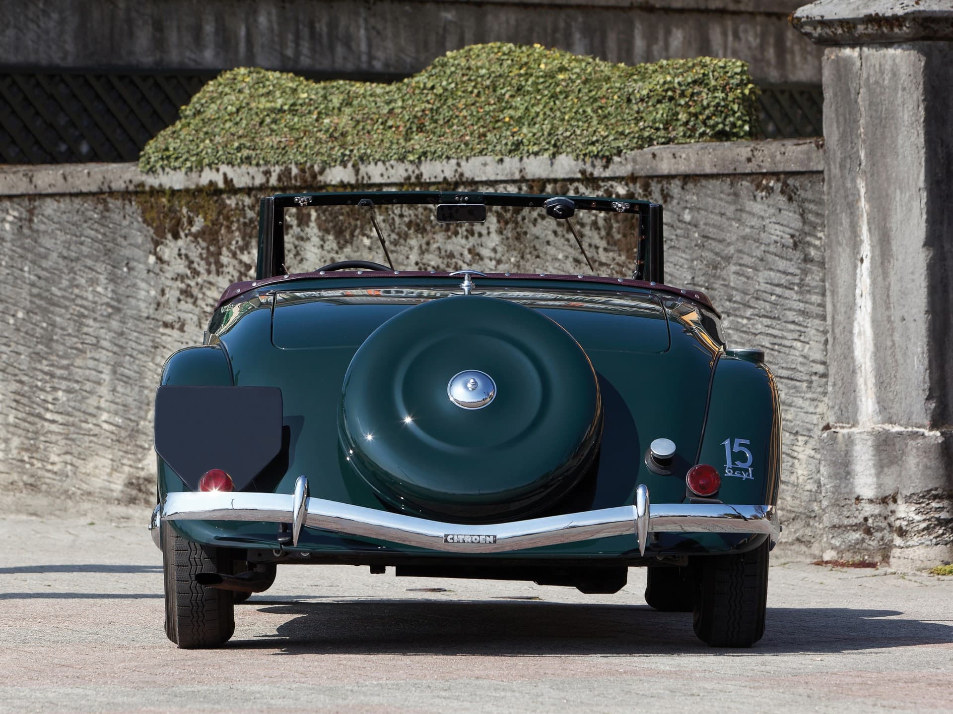 Citroën 15-six G cabriolet - 1939 - 12