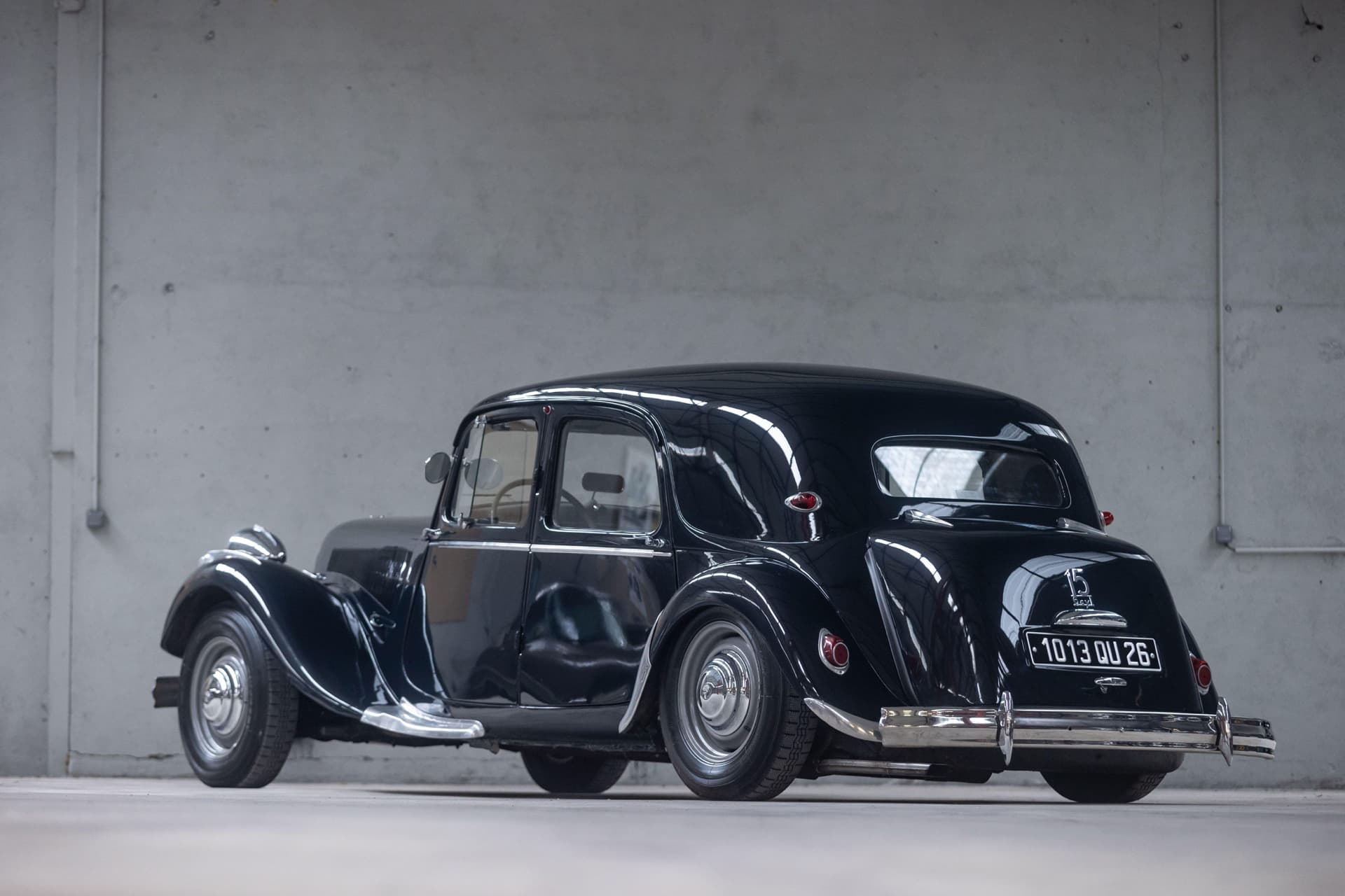 Citroën Traction 15-Six H - 1955 - 02