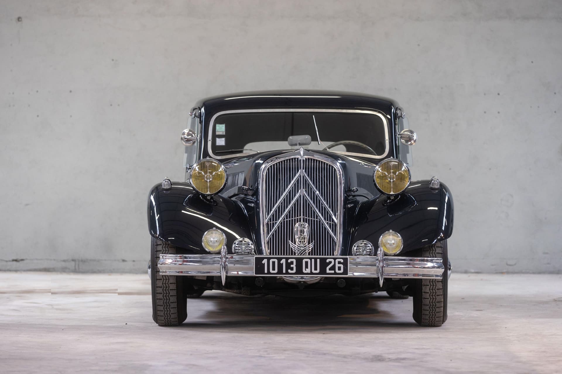 Citroën Traction 15-Six H - 1955 - 04