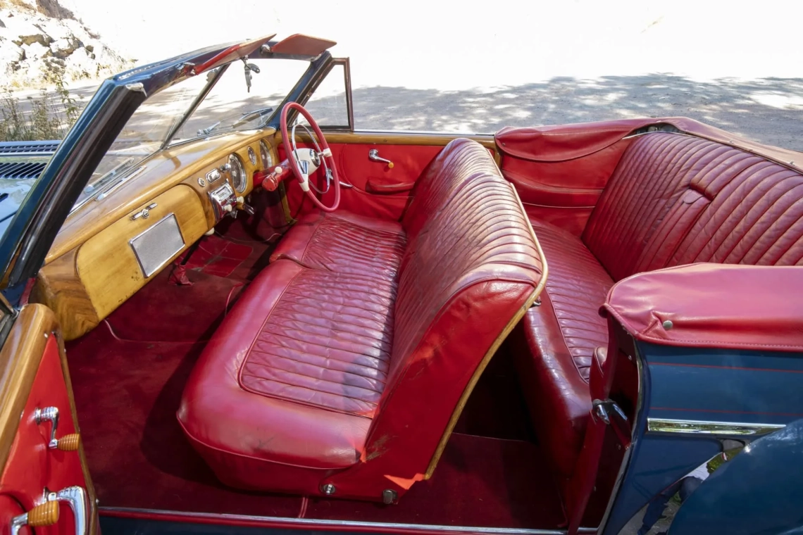 Delahaye 235 cabriolet Chapron - 1951 4