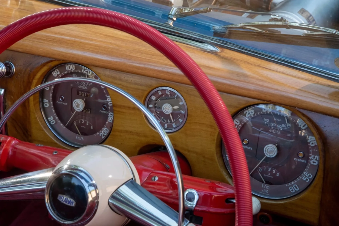 Delahaye 235 cabriolet Chapron - 1951 6