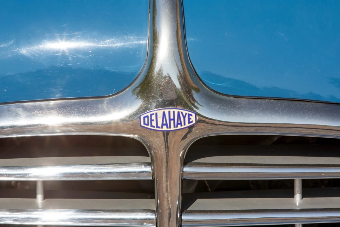 Delahaye 235 cabriolet Chapron - 1951 7
