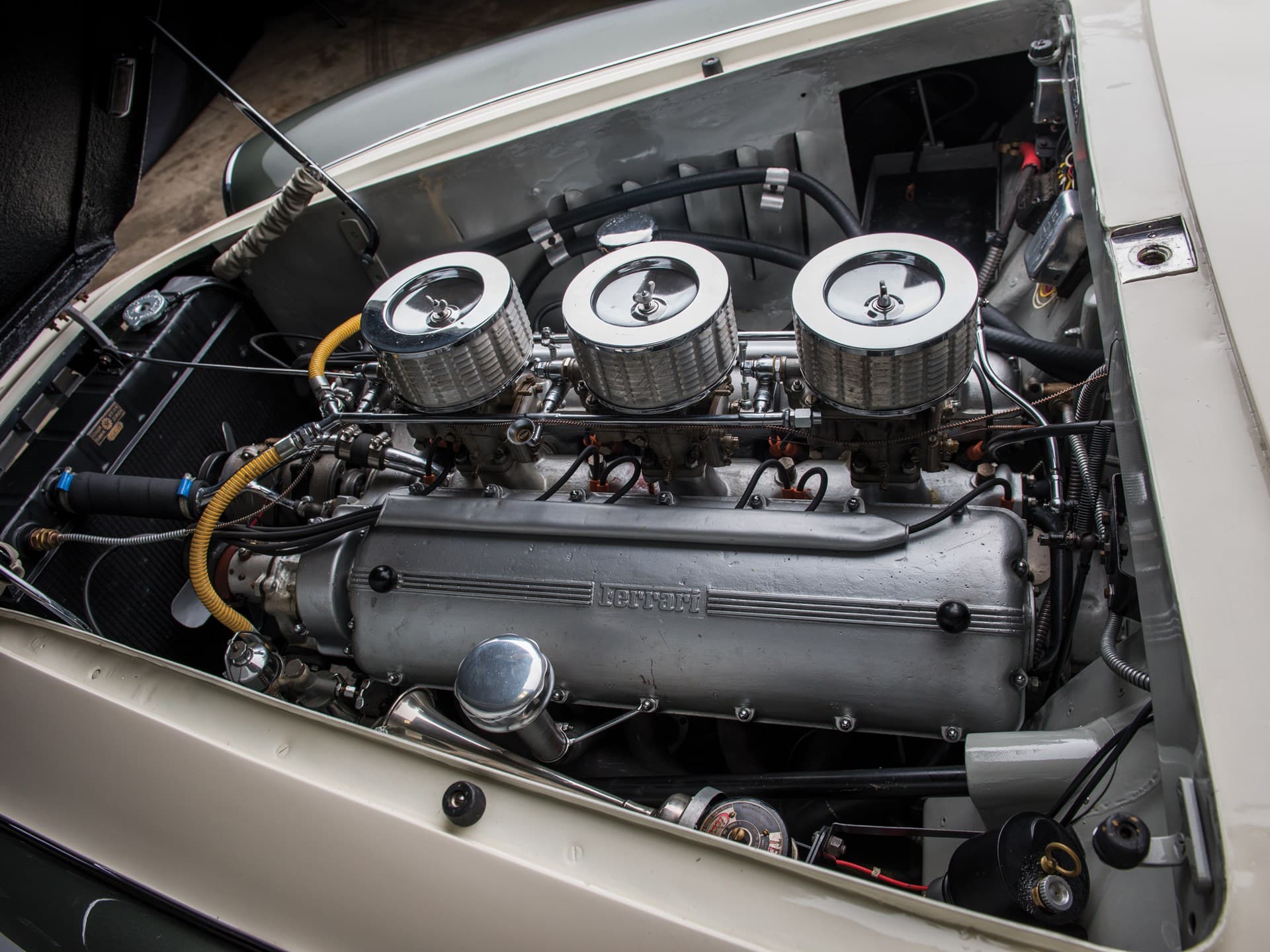 Ferrari 342 America Cabriolet Vignale - 1952 3