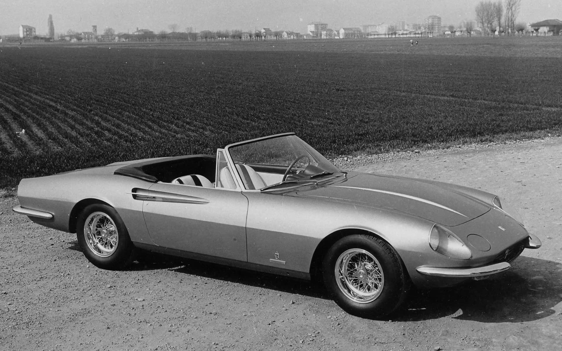 Ferrari 365 California Spyder 1966 2