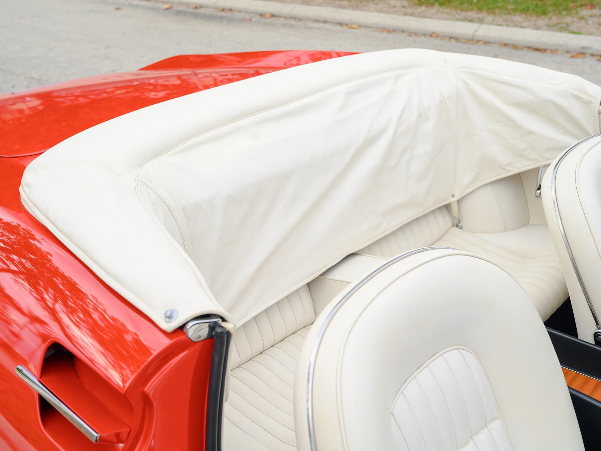 Ferrari-365-California-Spyder- Pininfarina - 1967 - 20