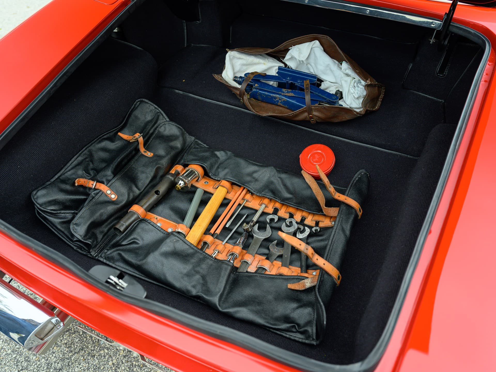 Ferrari-365-California-Spyder- Pininfarina - 1967 - 40