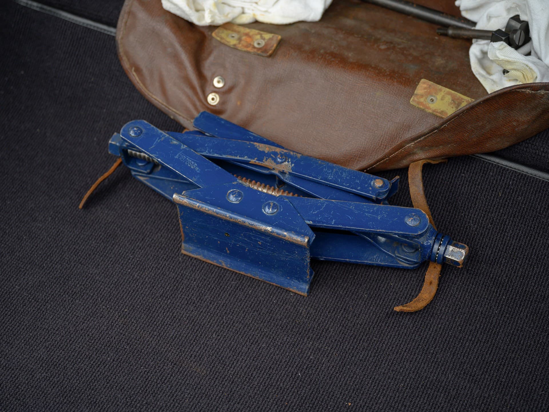 Ferrari-365-California-Spyder- Pininfarina - 1967 - 42