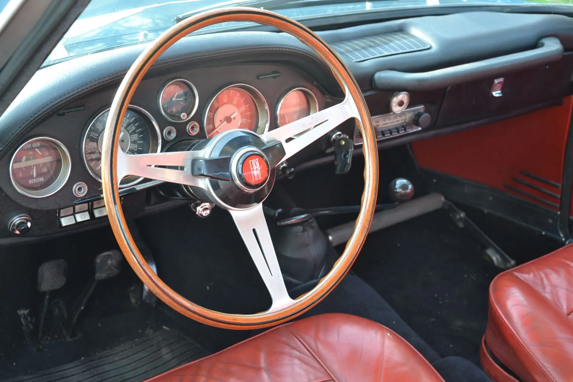 Fiat 2300S Ghia 1964 13