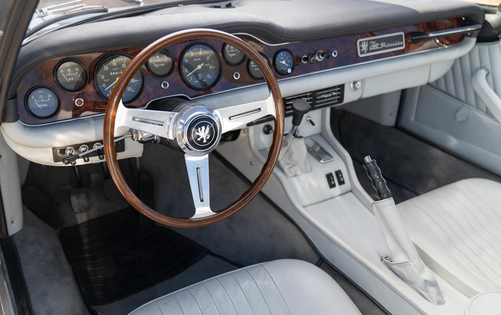 Iso Grifo Series I Targa Bertone 1970 23