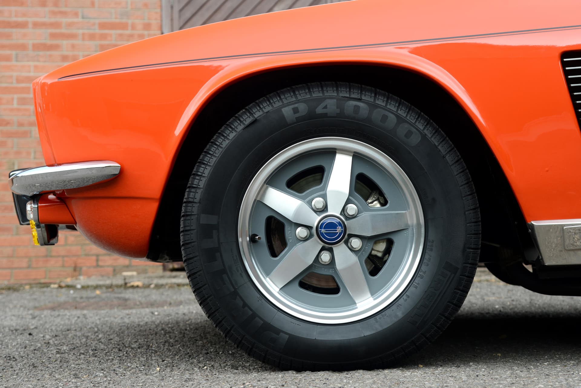 Jensen FF MkII Coupe - 1971 16