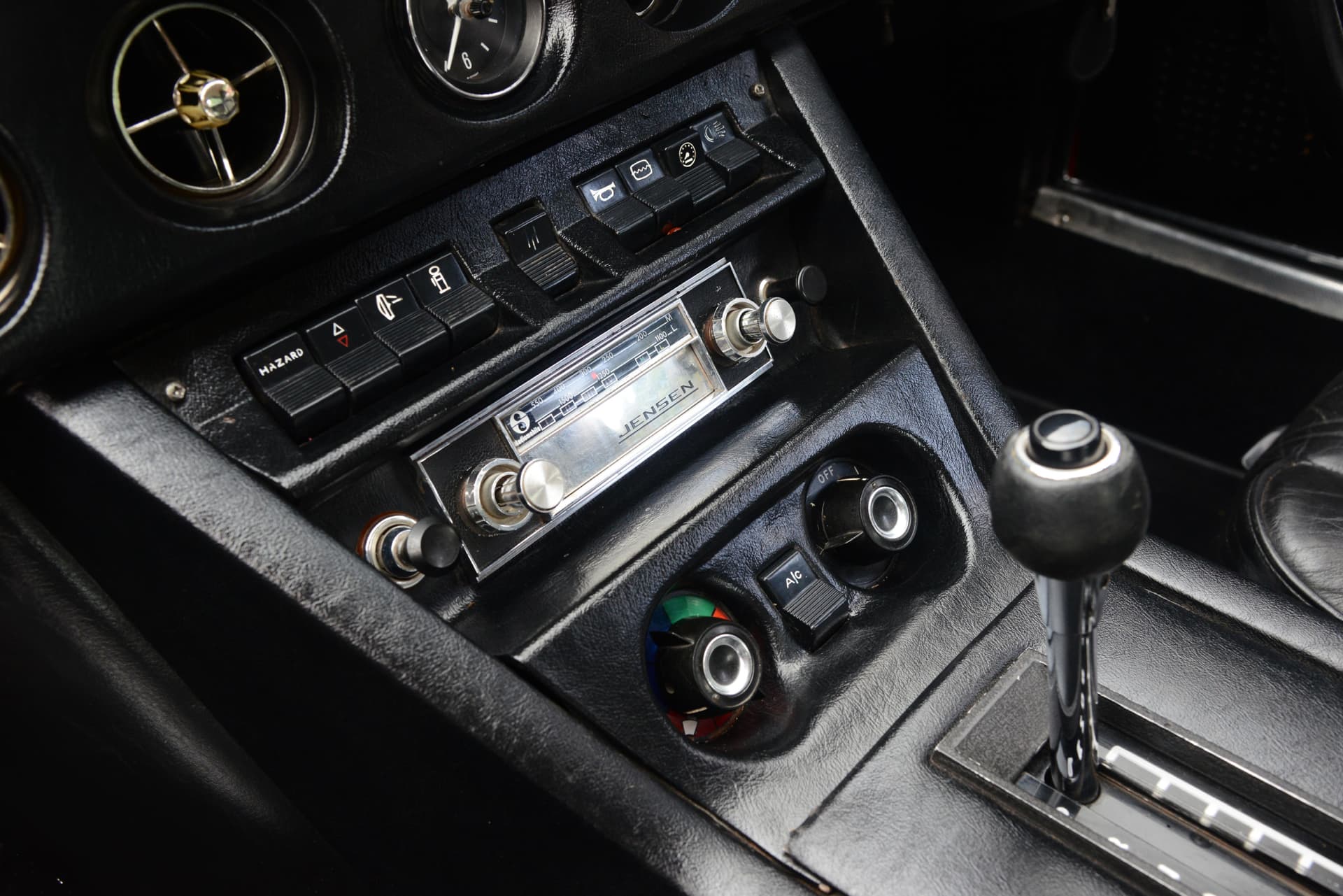 Jensen FF MkII Coupe - 1971 26