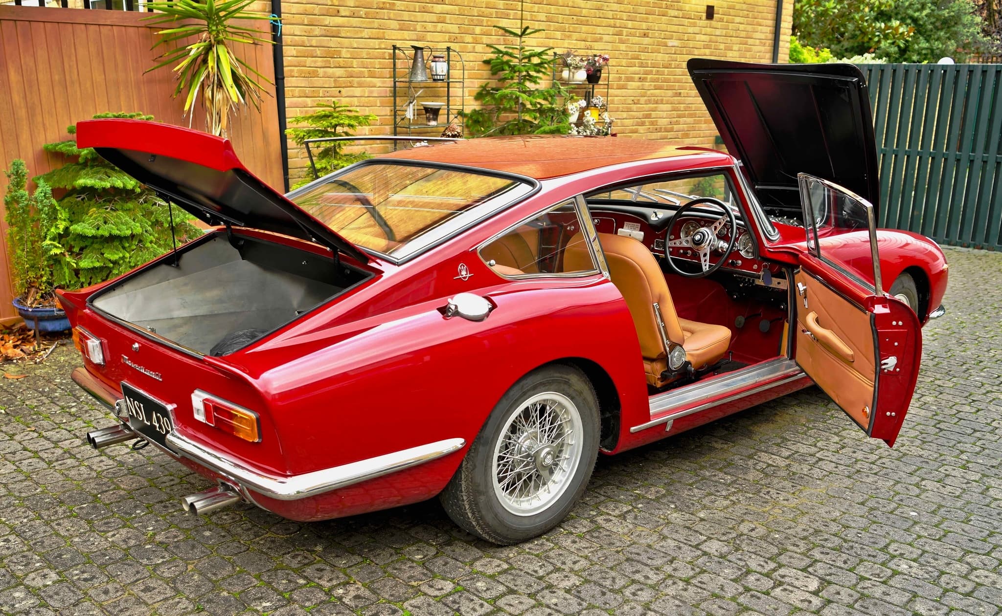 Maserati-3500-GT-Scaglietti-1964-50