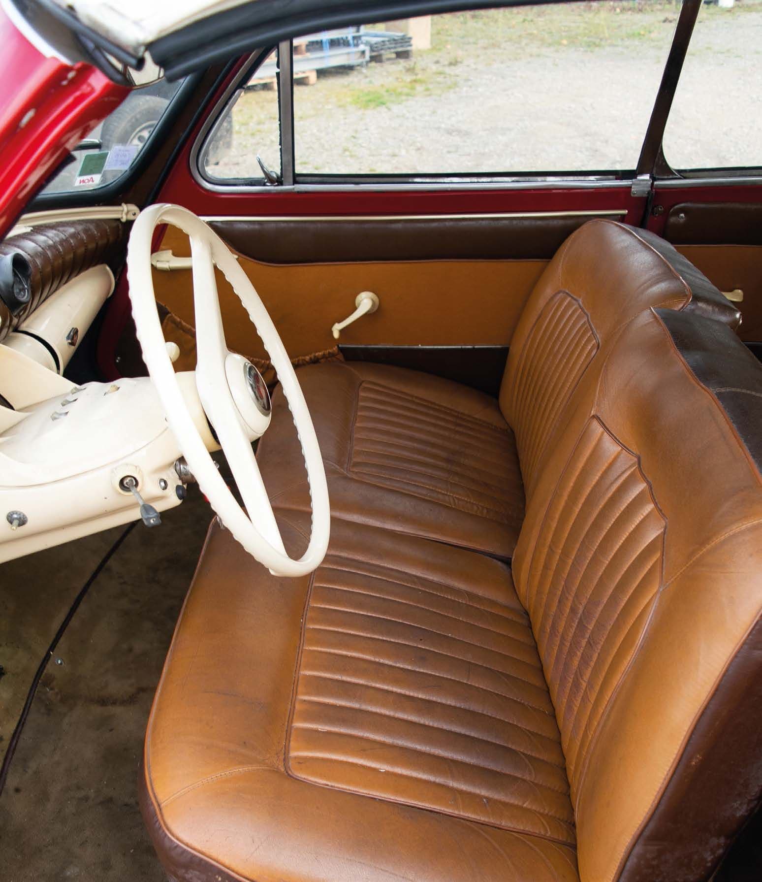 Panhard Dyna Cabriolet Grand Standing Z17 - 1959 7
