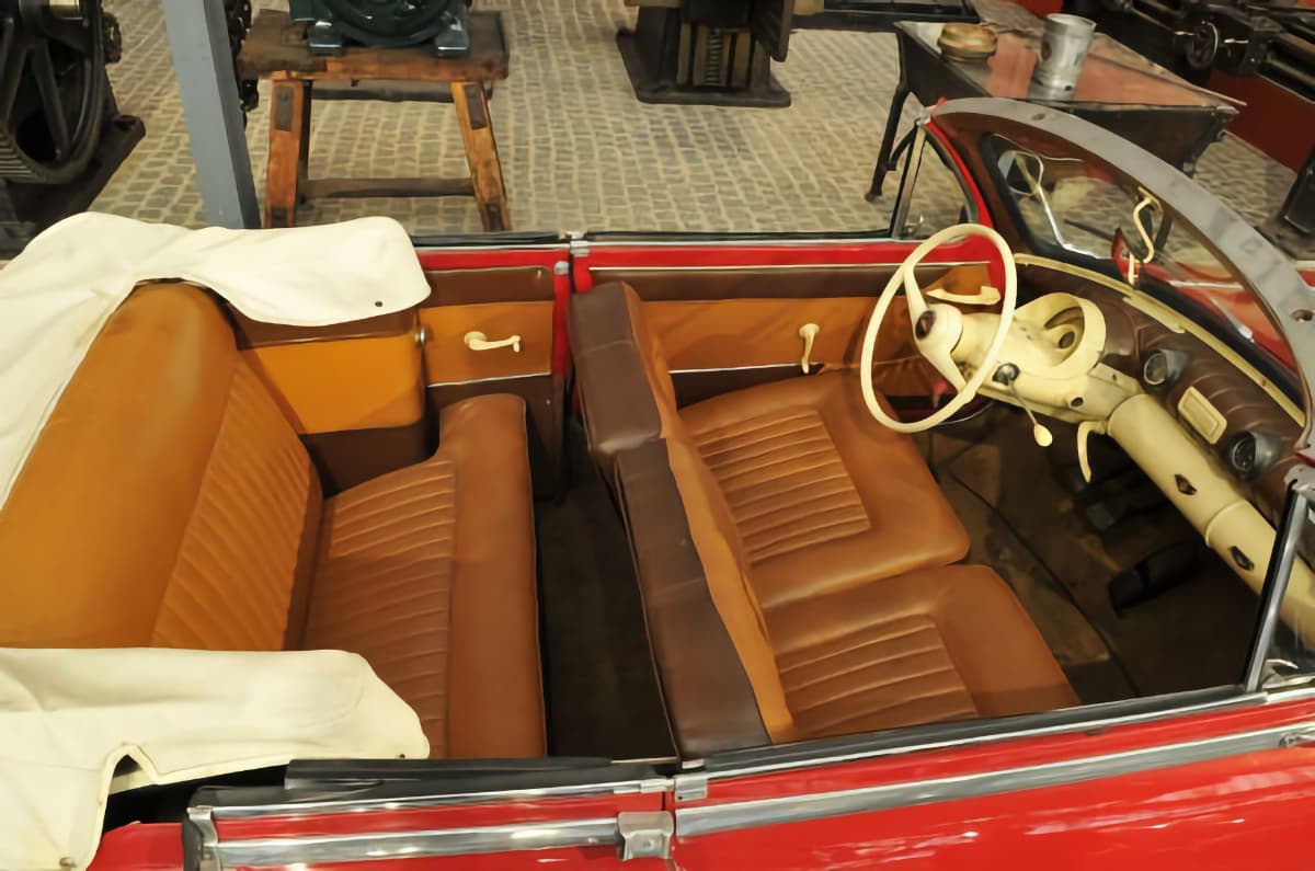 Panhard Dyna Cabriolet Grand Standing Z17 - 1959_10