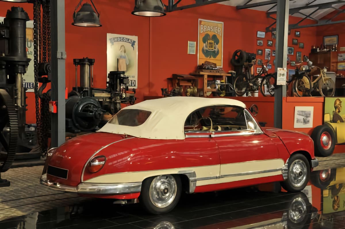 Panhard Dyna Cabriolet Grand Standing Z17 - 1959_5