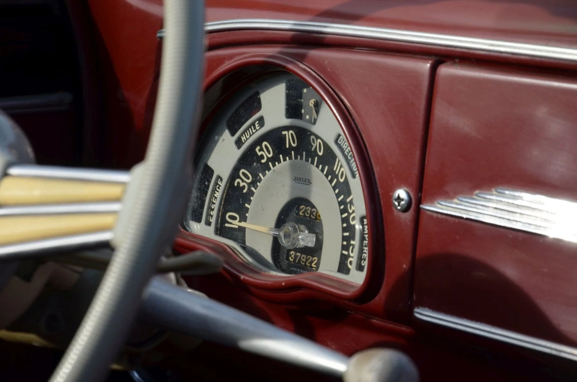 Peugeot 203 C cabriolet - 1955 7