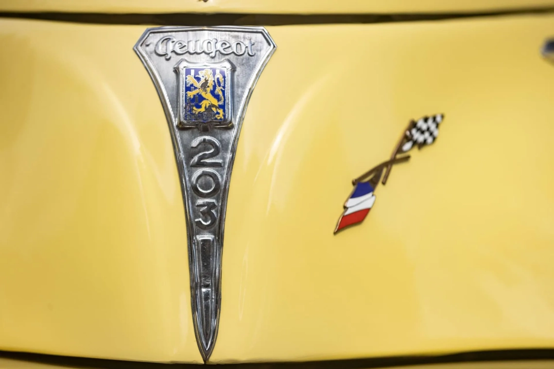 Peugeot 203 C cabriolet - 1956 26
